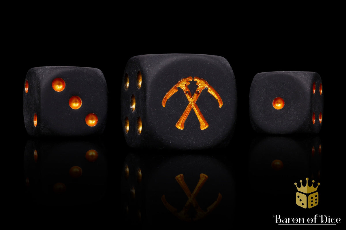 Crossed Scythes 16mm Dice