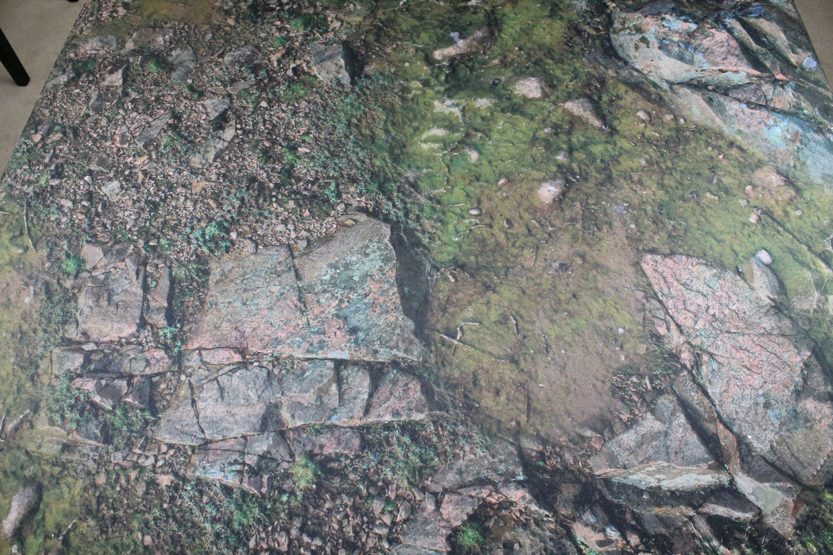 Rocky Highlands - Neoprene Battle Mat with Bag