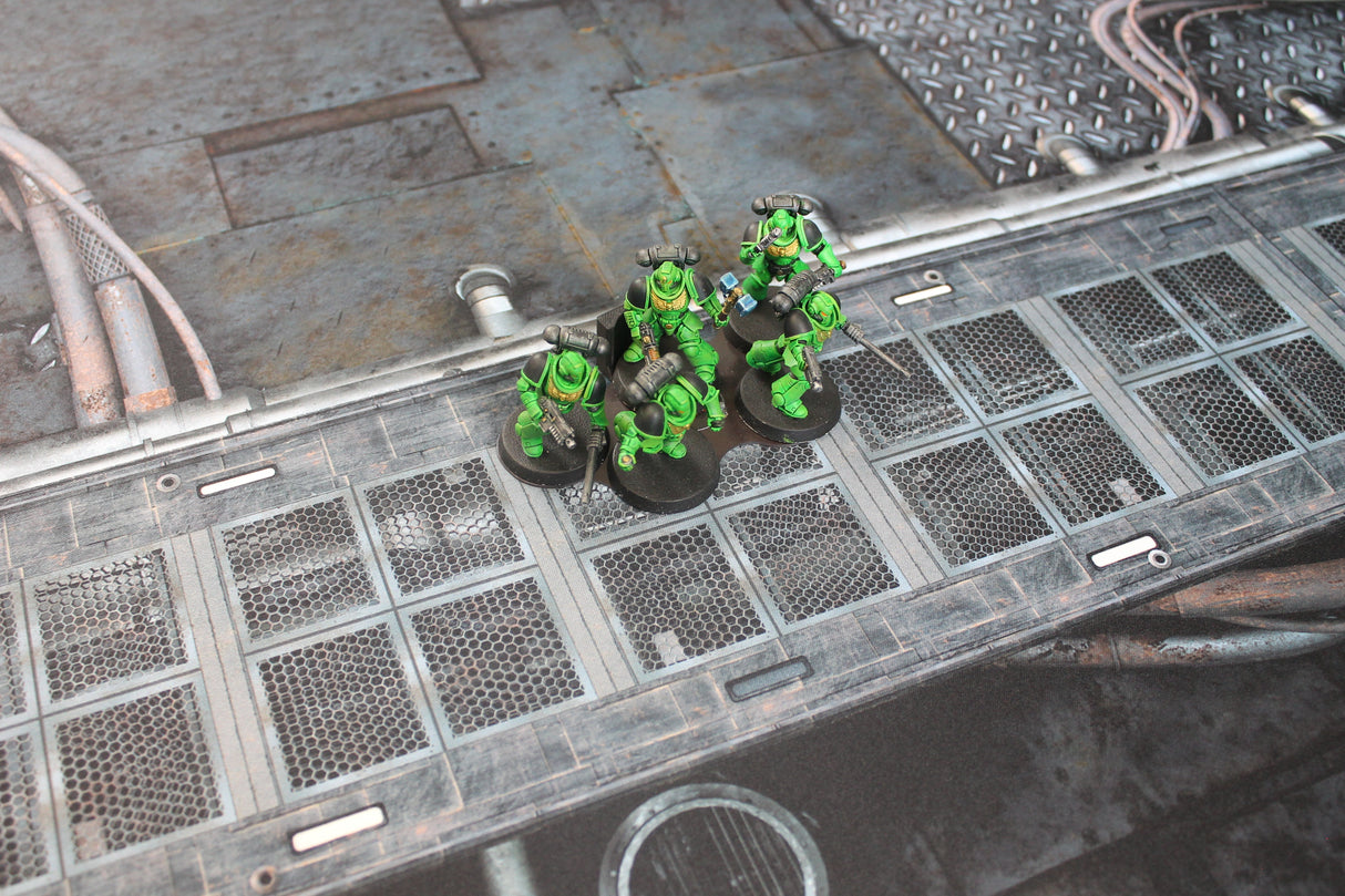 Grimdark Station - Neoprene Battle Mat with Bag