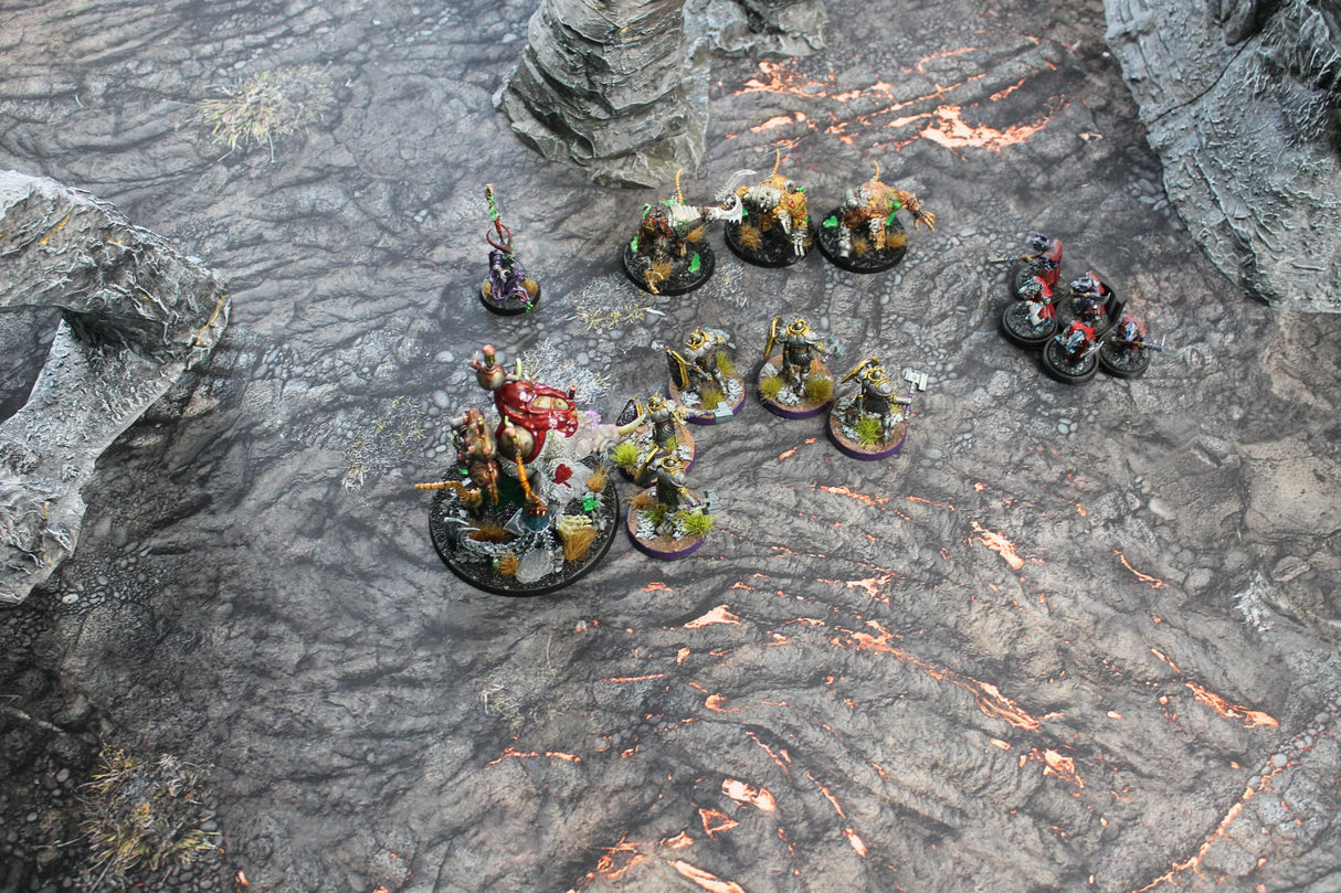 Lava Flows - Neoprene Battle Mat with Bag