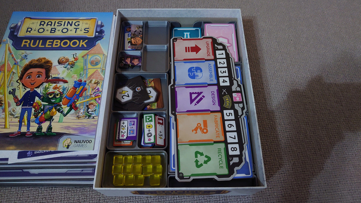 Raising Robots Deluxe Board Game Insert / Organizer