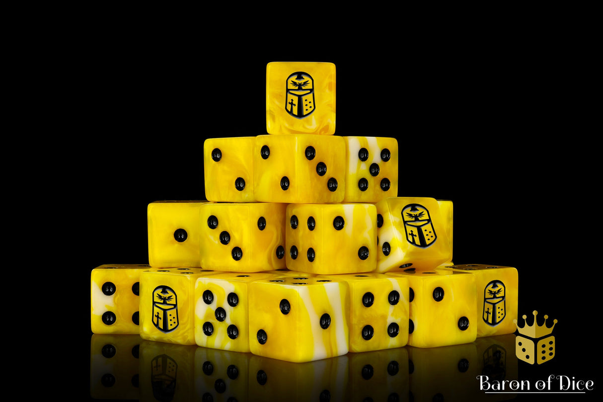 Imperial Helm Dice - Yellow