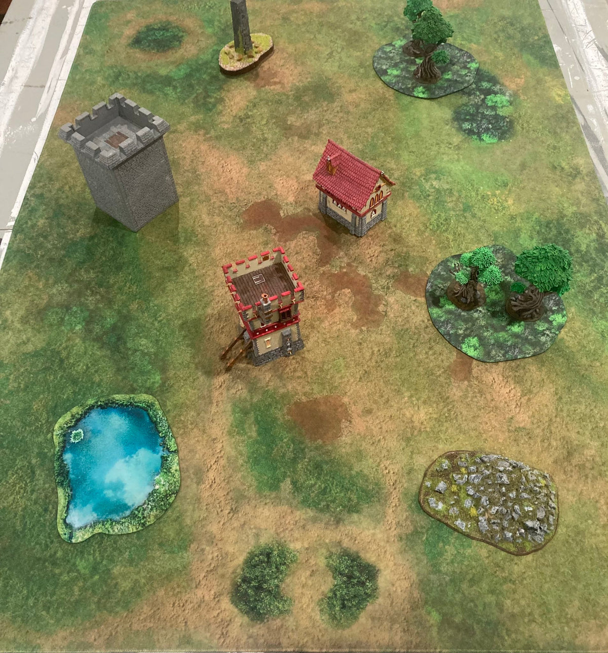 Traveler's Road - Neoprene Battle Mat with Bag
