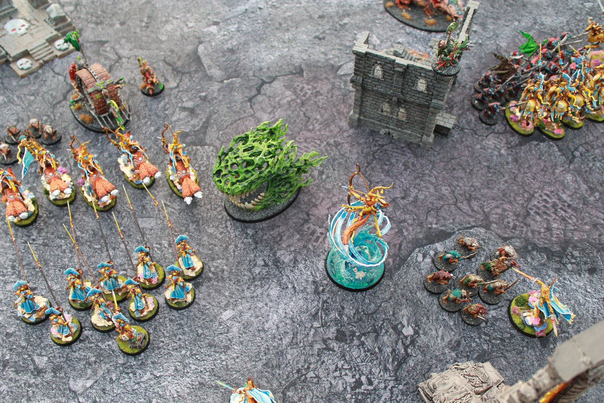 Ashen Wastelands - Neoprene Battle Mat with Bag