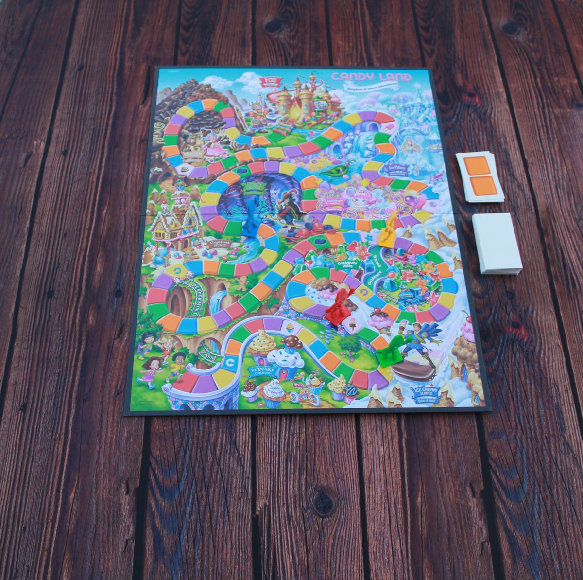Tavern Table - 36" x 36" Board Game Mat with Bag