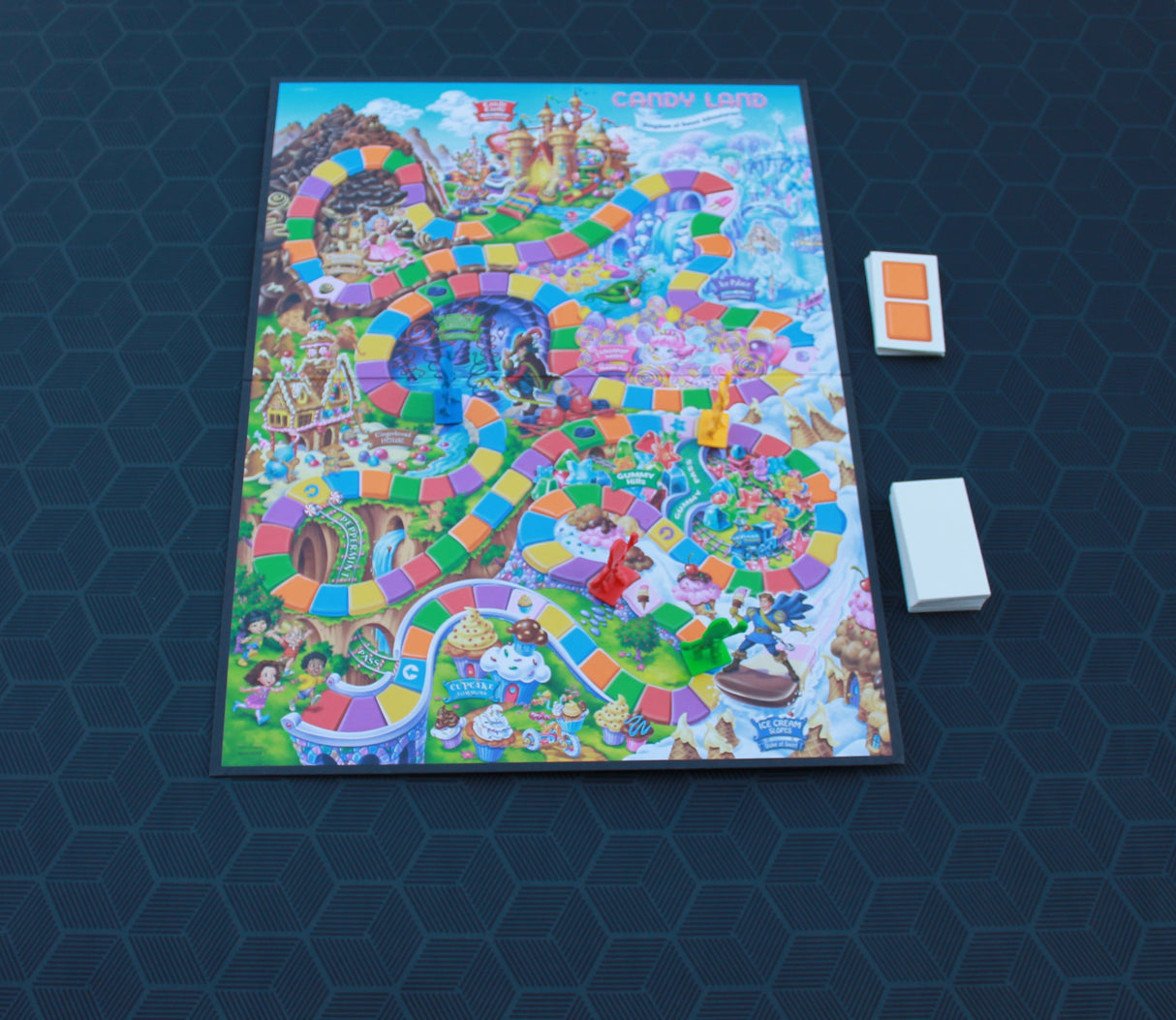 Geometric Pattern Mat 36" x 36" with Bag | Board Game Puzzle Mat