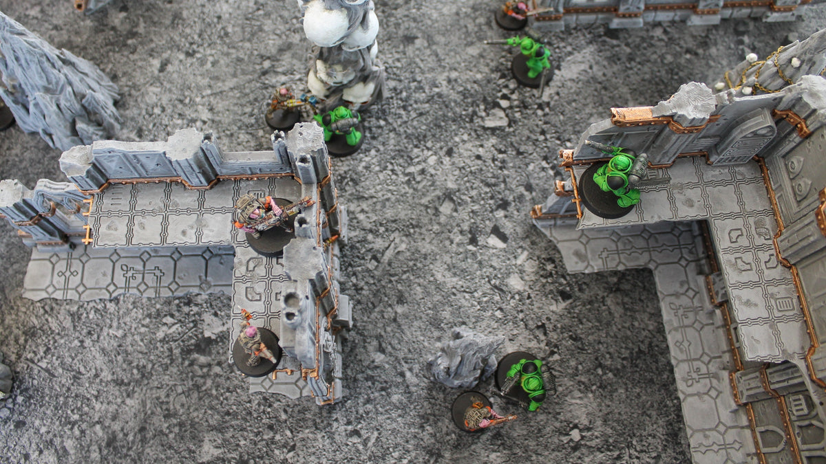 Urban Ruins - Neoprene Battle Mat with Bag