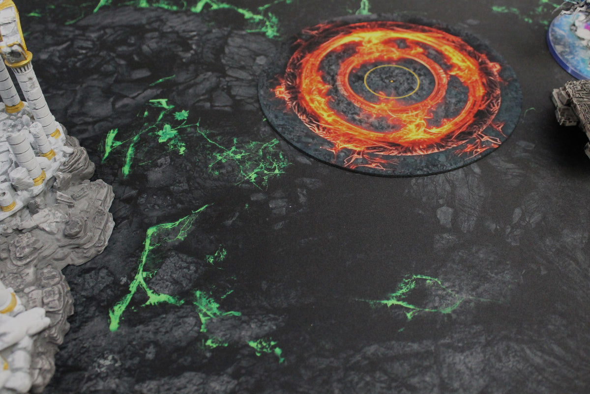 Blighted Cavern - Neoprene Battle Mat with Bag