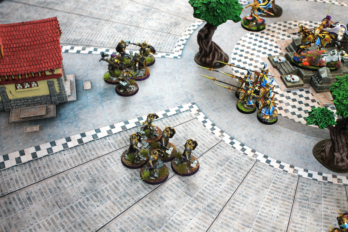 Grand Concourse - Neoprene Battle Mat with Bag