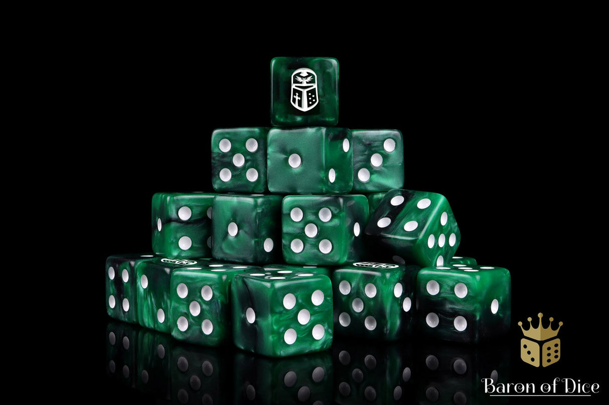 Imperial Helm Dice - Green