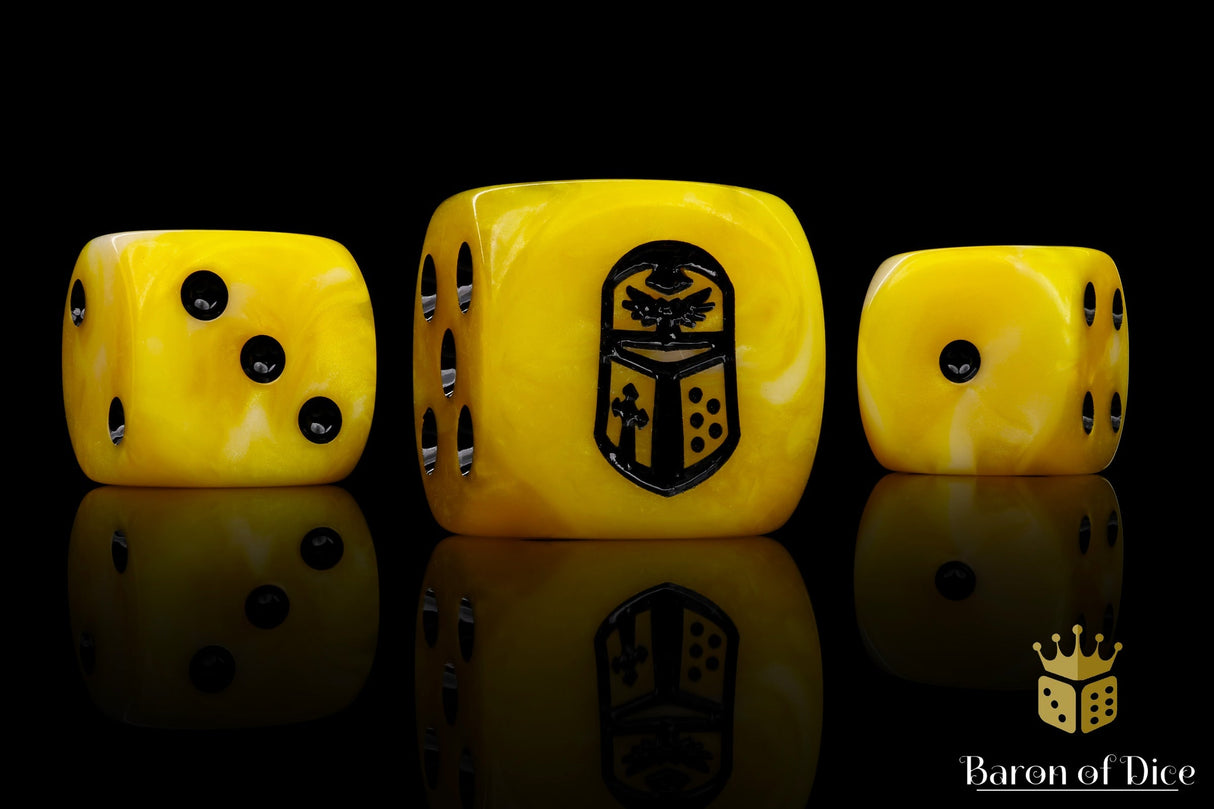 Imperial Helm Dice - Yellow