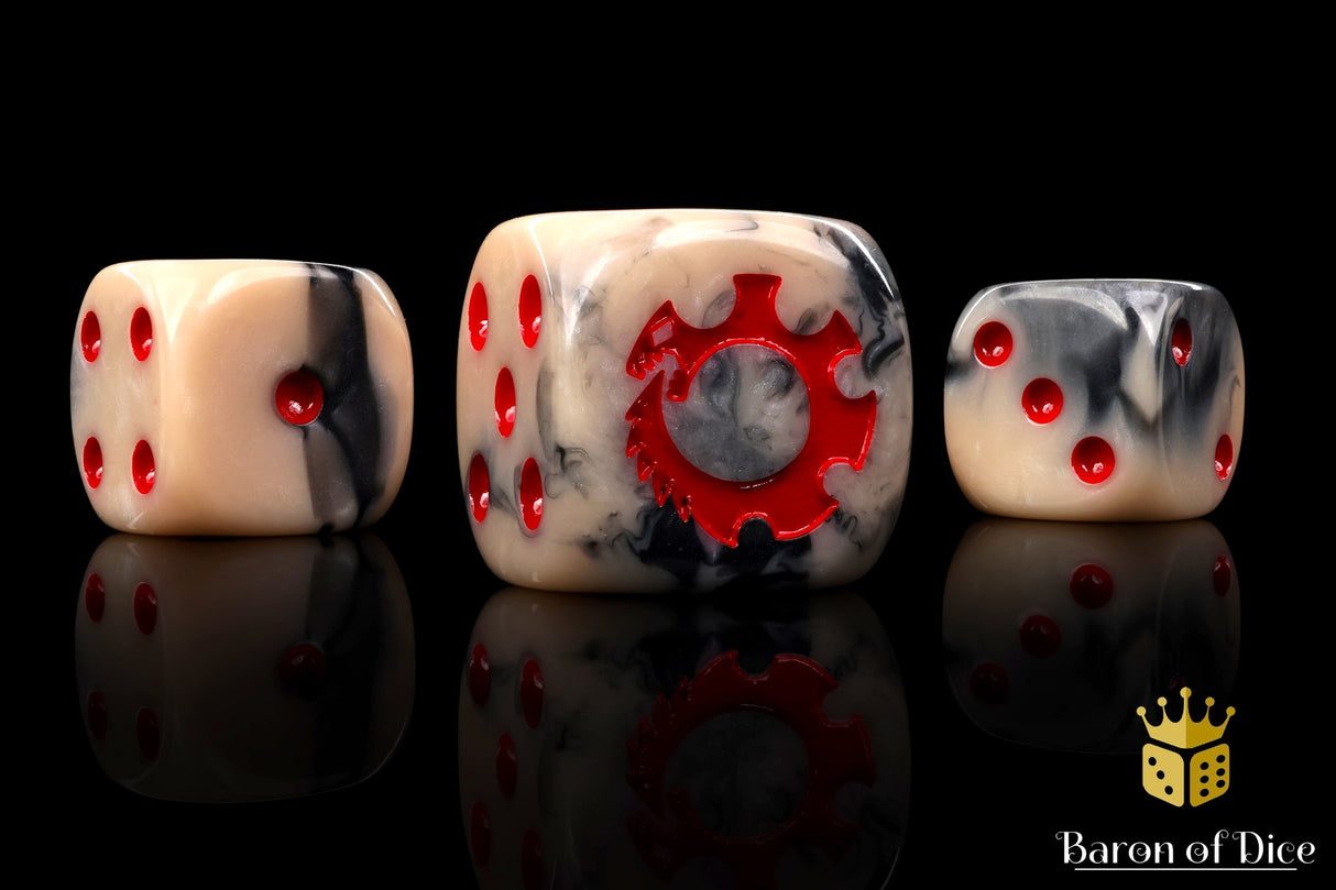 Alien Dice - Beige & Red