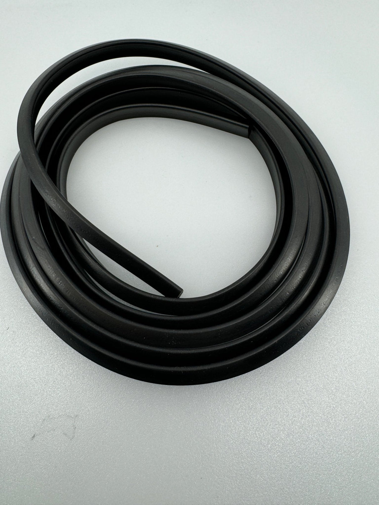 Clicky Clack Door Panel Retainer (2 meter) - Rubber Seal for CCD Trident / 2.4 and 2020 Extrusions