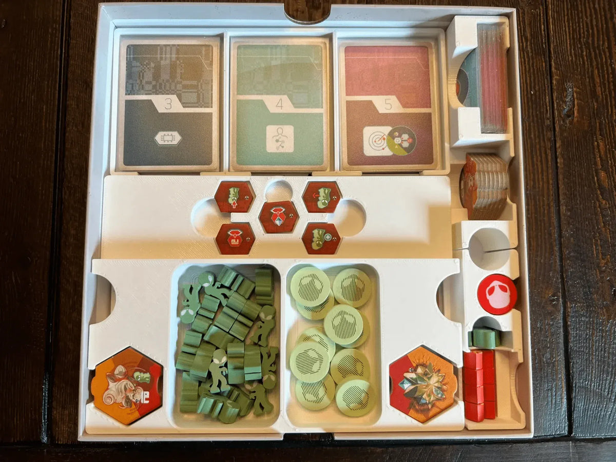 On Mars: Alien Invasion Board Game Insert / Organizer