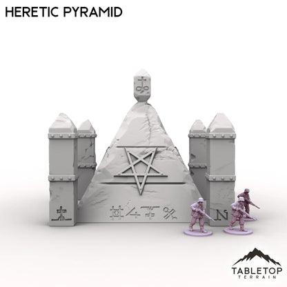 Trench Wars Heretic Pyramid